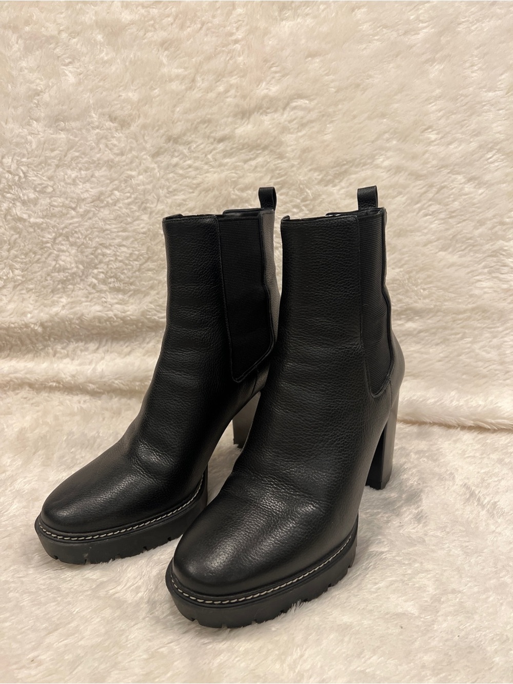 Tory Burch Women's Black Leather Chelsea Lug Sole Chunky Heel Ankle Boots Size11